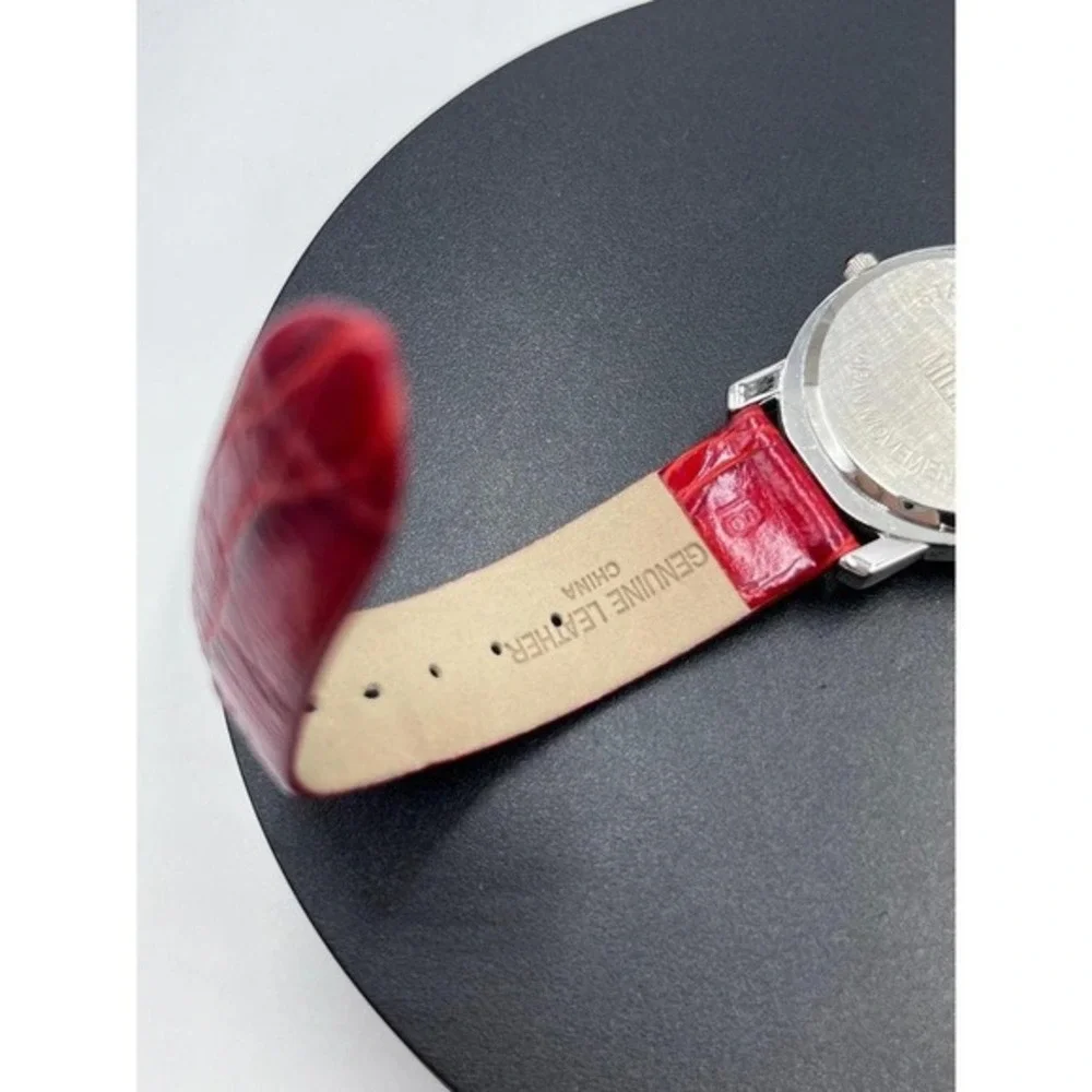 Nolan Miller Vintage quartz watch red leather band‎ rhinestone bezel